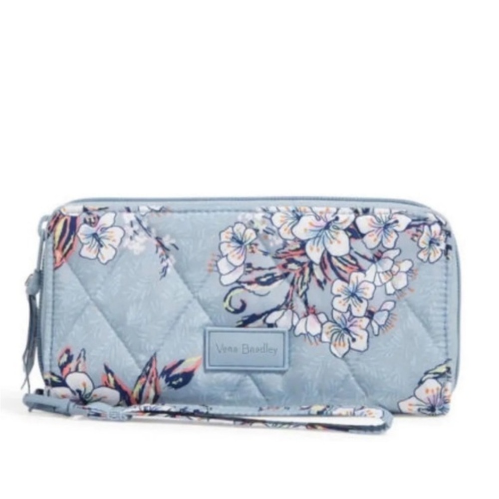 Vera Bradley Ultralight RFID Accordion Wristlet Wallet, Cherry Blossoms NWT
